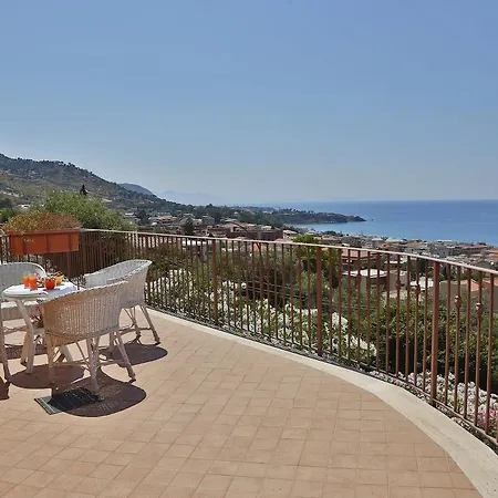 Lejlighed Terrazze Ponente E Levante - By Vacation Service