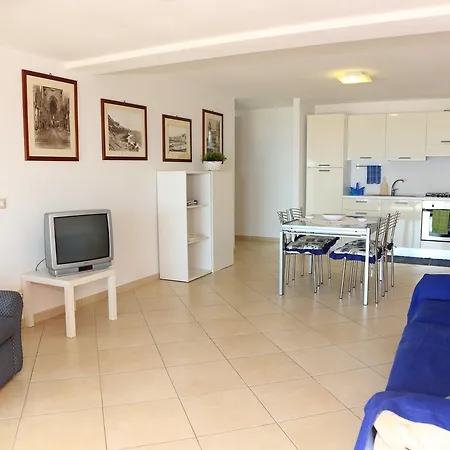 Terrazze Ponente E Levante - By Vacation Service Lejlighed